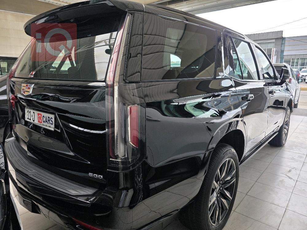 كاديلاك اسكاليد